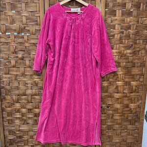 Vintage Pink Long Sleeve Dress